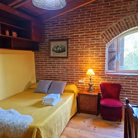 Complejo Oasis Sobre El Rio Huerta (Salamanca)