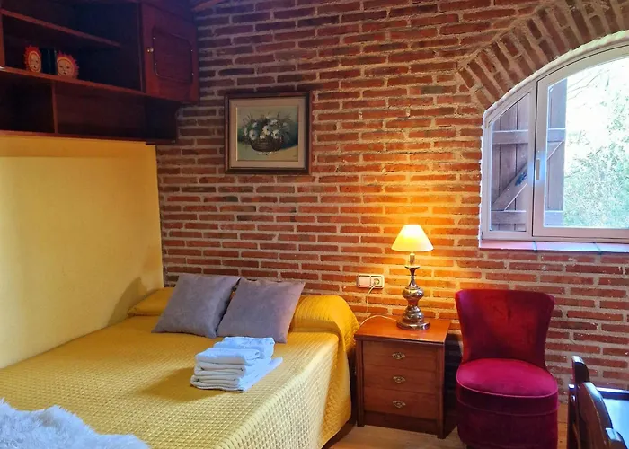 Complejo Oasis Sobre El Rio Huerta (Salamanca)