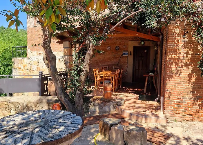 Complejo Oasis Sobre El Rio Huerta (Salamanca)